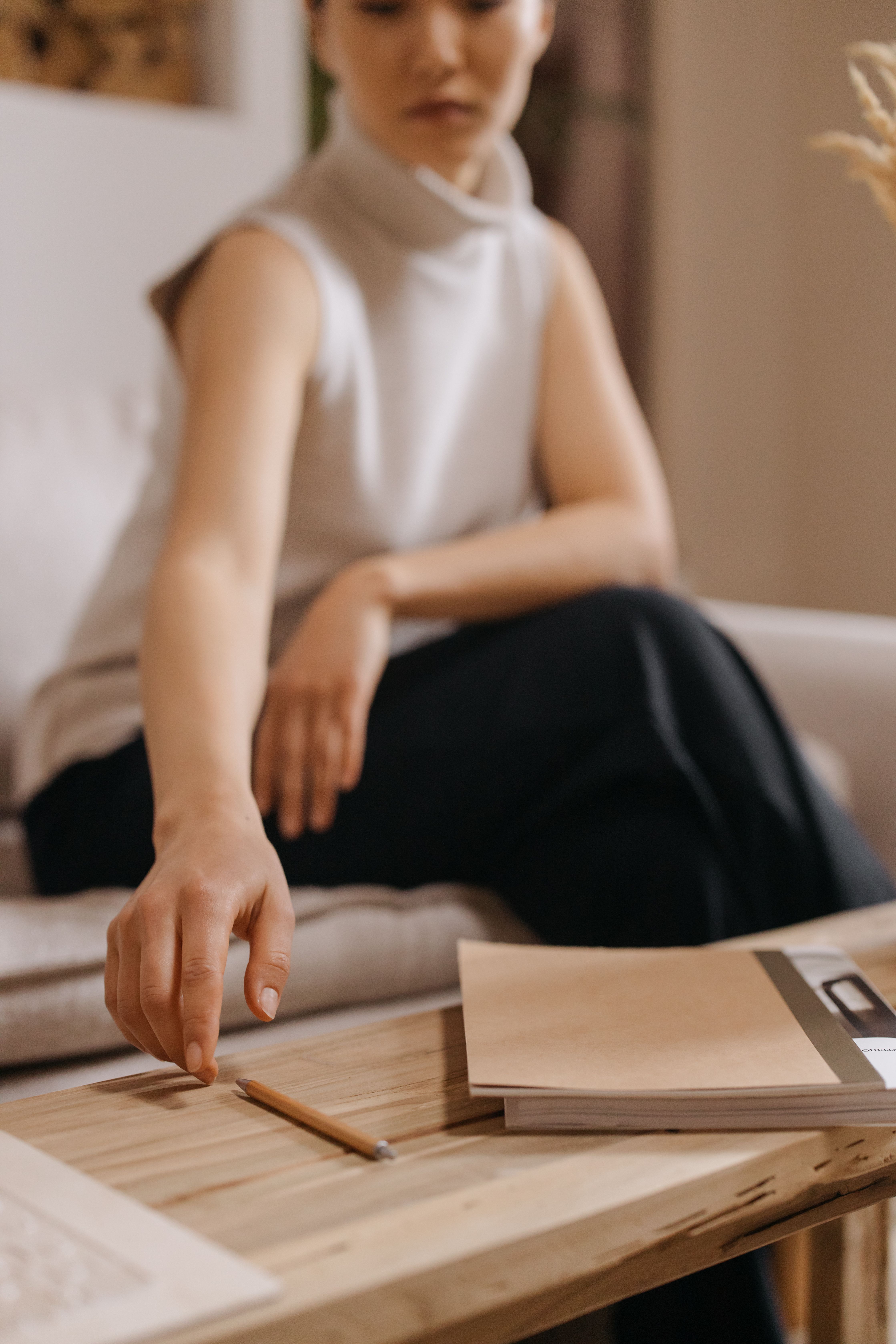 Adult experiencing intrusive thoughts and uncertainty while exploring OCD therapy and virtual ERP treatment in Rockville, MD.